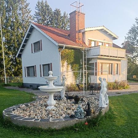 Nina'S Guesthouse, Jaemsae City,160 M2 Экстерьер фото